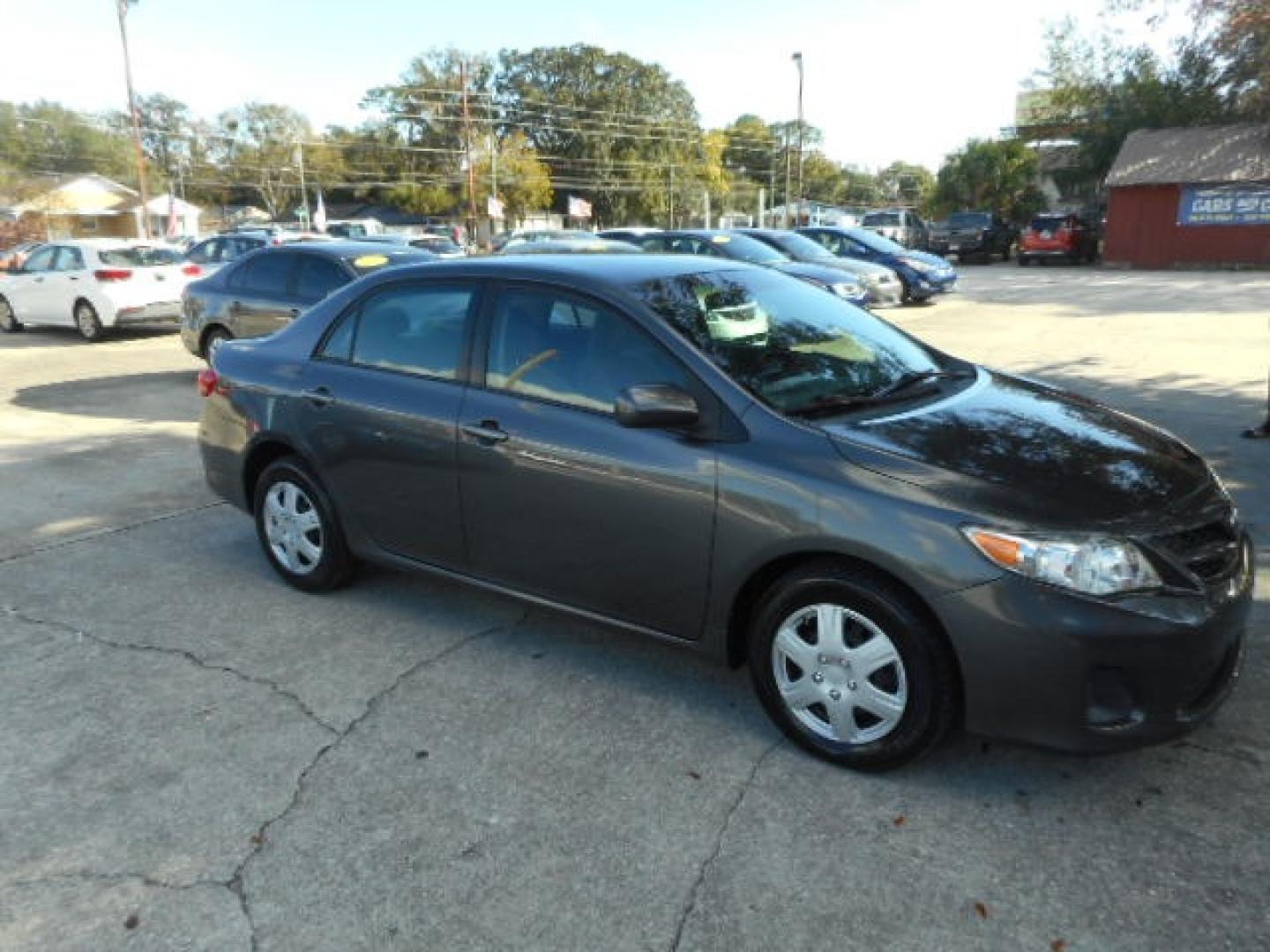 2011 SILVER TOYOTA COROLLA BASE; S; LE; (2T1BU4EE2BC) , located at 1200 Cassat Avenue, Jacksonville, FL, 32205, (904) 695-1885, 30.302404, -81.731033 - Photo#2